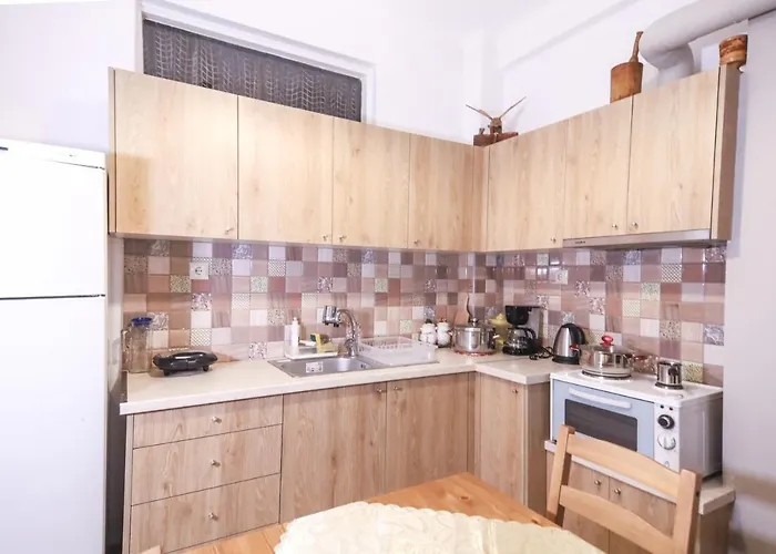 Appartamento Quiet, Fully Refurbished In *